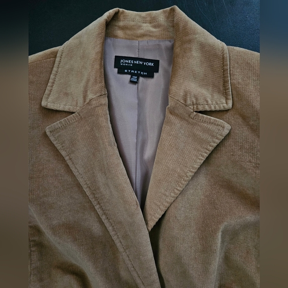 NWT - Jones New York Tan Stretch Corduroy Blazer - Size 14W - Picture 5 of 9